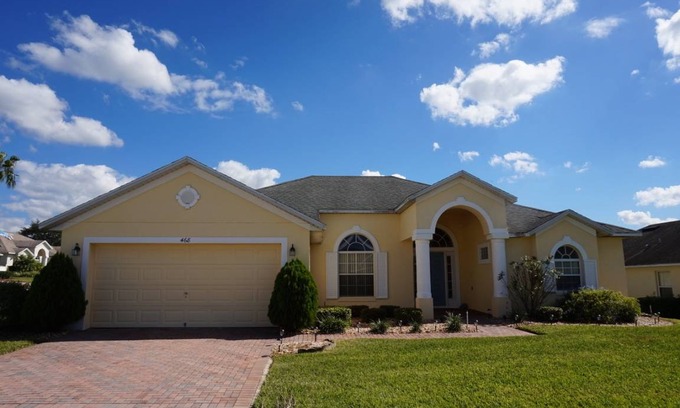 Tuscan Ridge House | 201 m² House ∙ 4 bedrooms ∙ 11 guests