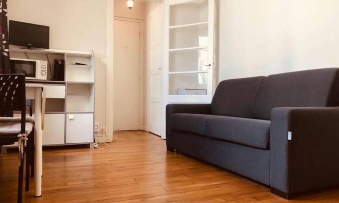 Quartier de Rochechouart Apartment | 21 m² Apartment ∙ 2 guests
