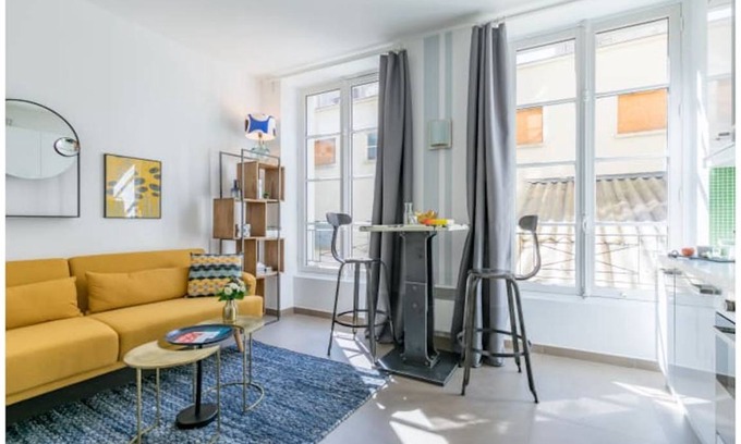 Quartier de la Porte-Saint-Denis Apartment | 25 m² Apartment ∙ 1 bedroom ∙ 2 guests
