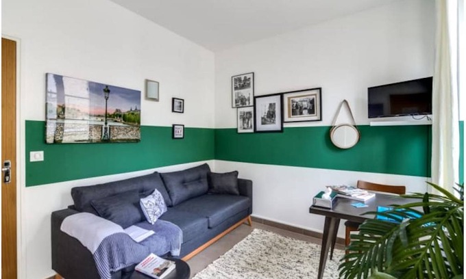 Quartier de la Porte-Saint-Denis Apartment | 25 m² Apartment ∙ 1 bedroom ∙ 2 guests