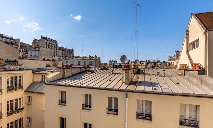 Quartier de la Chapelle Apartment | 25 m² Apartment ∙ 1 bedroom ∙ 2 guests