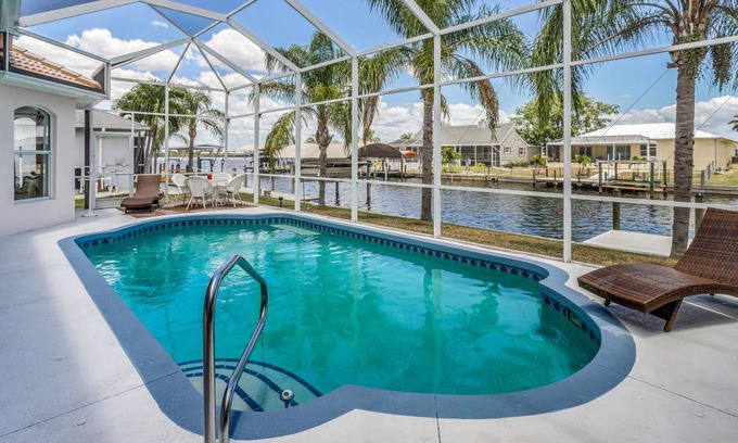Gulf Cove House | 250 m² House ∙ 4 bedrooms ∙ 8 guests