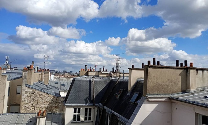 Quartier du Faubourg-Montmartre Apartment | 28 m² Apartment ∙ 1 bedroom ∙ 2 guests