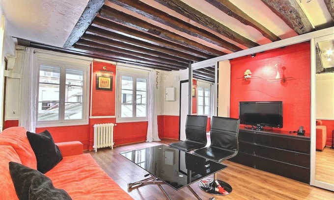 Paris City Center Apartment | 28 m² Apartment ∙ 2 guests