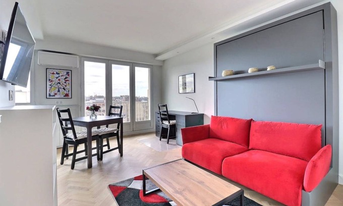17th Arrondissement Apartment | 29 m² Apartment ∙ 2 guests