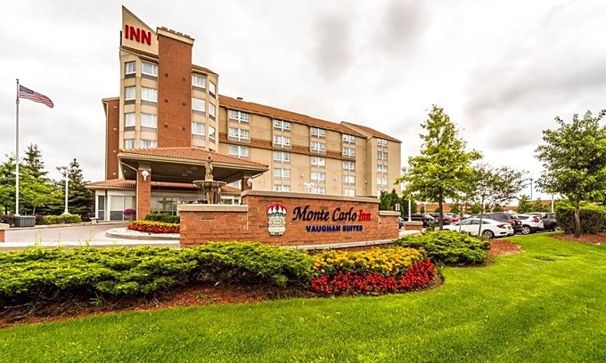Vaughan Hotel | 3-Star Hotel ∙ Monte Carlo Inn Vaughan Suites