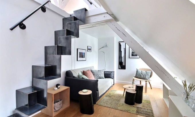 Saint-Germain-des-Pres Apartment | 30 m² Apartment ∙ 1 bedroom ∙ 2 guests
