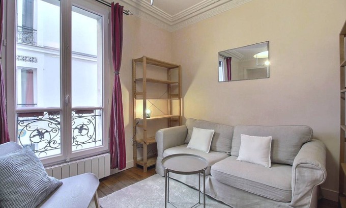 Epinettes Apartment | 30 m² Apartment ∙ 1 bedroom ∙ 2 guests