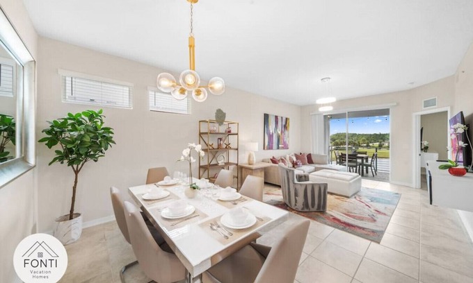 Kissimmee Apartment | 3171-301 Resort Lake View Disney Universal Orlando