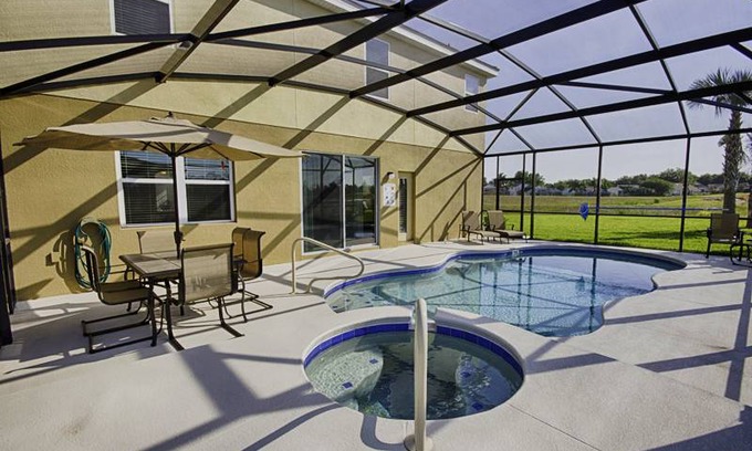 Loughman House | 326 m² House ∙ 6 bedrooms ∙ 12 guests