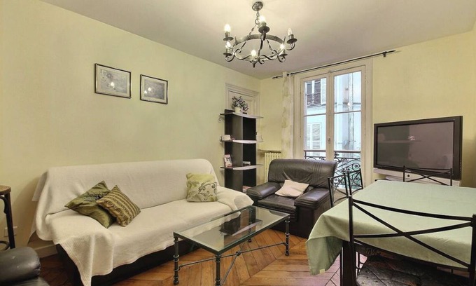 Saint-Victor Apartment | 33 m² Apartment ∙ 1 bedroom ∙ 2 guests