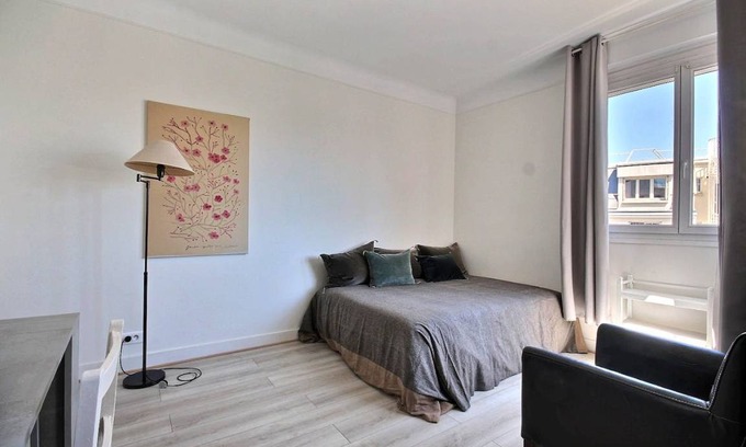 Val-de-Grace Apartment | 33 m² Apartment ∙ 2 guests