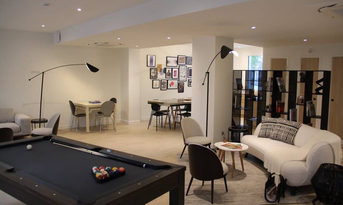 Issy-les-Moulineaux Other | 34 m² Accommodation ∙ 2 guests