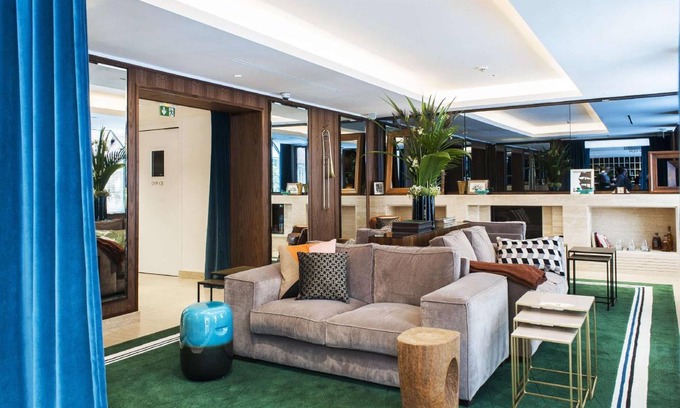 15th Arrondissement Hotel | 34 m² Hotel ∙ 127 guests