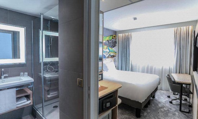 Parc-Nord Hotel | 36 m² Hotel ∙ 6 guests