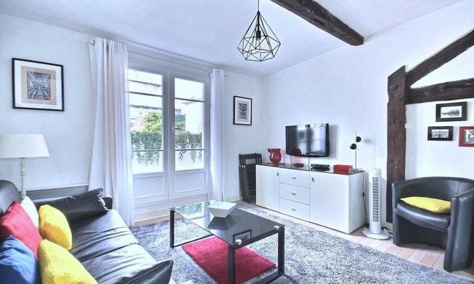 Les Halles Apartment | 37 m² Apartment ∙ 1 bedroom ∙ 3 guests