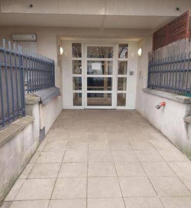 Rosny-sous-Bois Apartment | 38 m² Apartment ∙ 1 bedroom ∙ 3 guests