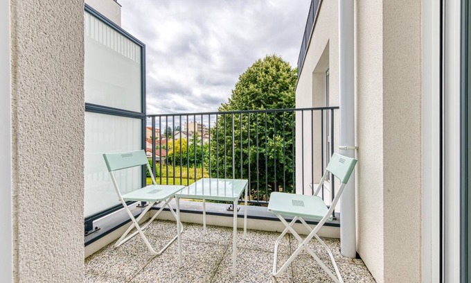Bondy Apartment | 39 m² Apartment ∙ 1 bedroom ∙ 4 guests