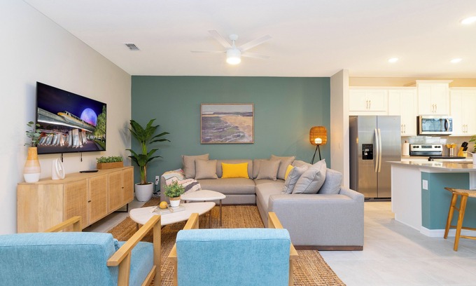 Four Corners House | 4 Bedrooms, 4.5 bathrooms Townhouse
