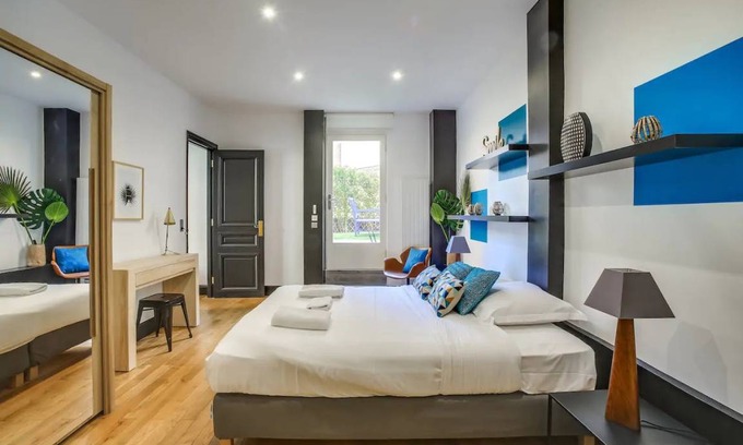 Republique–Point-du-Jour Apartment | 40 m² Apartment ∙ 1 bedroom ∙ 4 guests