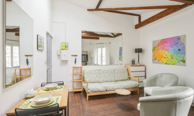 7th Arrondissement Apartment | 40 m² Apartment ∙ 1 bedroom ∙ 2 guests