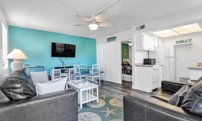 St. Petersburg - Clearwater Condo | 40 m² Condo ∙ 1 bedroom ∙ 4 guests