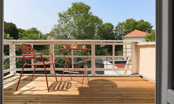 Bagneux Resort | 400 m² Private room ∙ 1 bedroom ∙ 1 guest