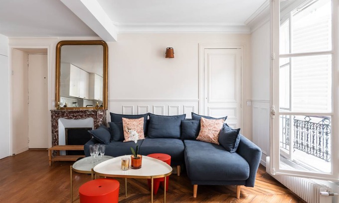 L'Europe Apartment | 43 m² Apartment ∙ 1 bedroom ∙ 3 guests