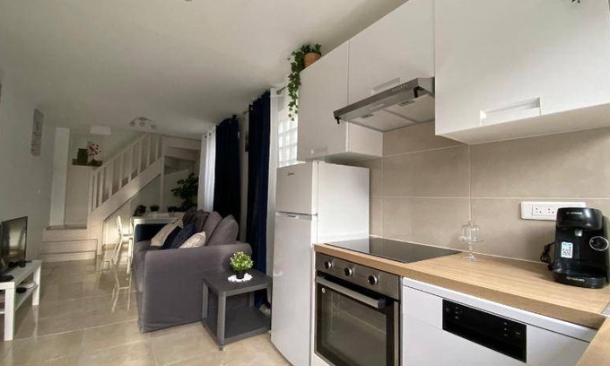 Villeneuve-Saint-Georges Apartment | 44 m² Apartment ∙ 1 bedroom ∙ 4 guests