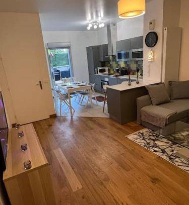 Epinay-sur-Seine Apartment | 44 m² Apartment ∙ 2 bedrooms ∙ 5 guests