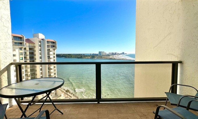 Clearwater Beach Condo | 440 West Condos 1505-N Private Balcony