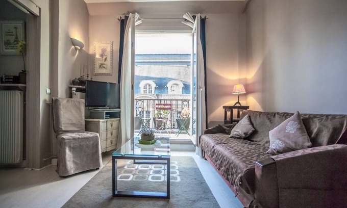 Chaussee-d'Antin Apartment | 45 m² Apartment ∙ 1 bedroom ∙ 2 guests