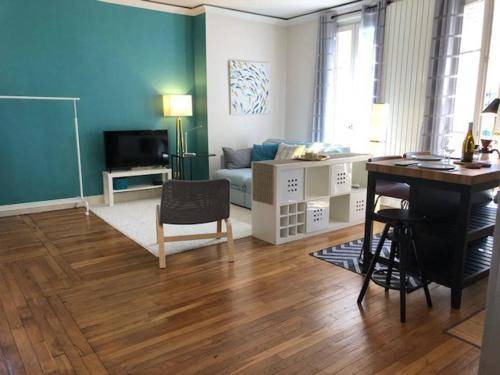 Neuilly-sur-Seine Apartment | 45 m² Apartment ∙ 1 bedroom ∙ 2 guests
