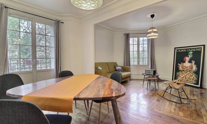 20th Arrondissement Apartment | 48 m² Apartment ∙ 1 bedroom ∙ 2 guests