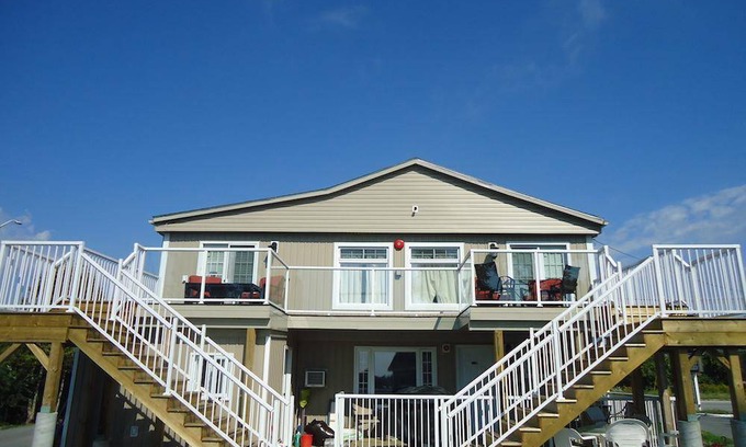 Bayridge West House | 51 m² Motel ∙ 127 guests
