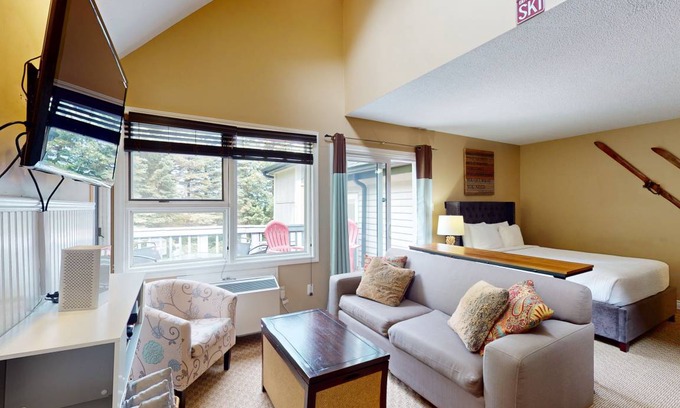 Craigleith Condo | 56 m² Condo ∙ 1 bedroom ∙ 6 guests
