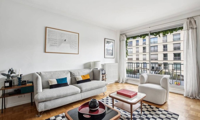 Prince–Marmottan Apartment | 60 m² Apartment ∙ 1 bedroom ∙ 3 guests