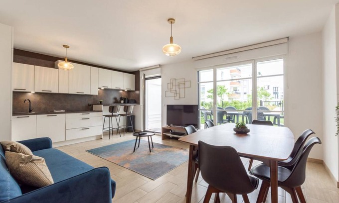 Chessy Apartment | 62 m² Apartment ∙ 2 bedrooms ∙ 6 guests