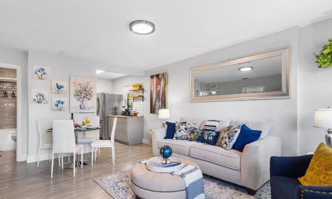 Southwest House | 700 m² House ∙ 2 bedrooms ∙ 4 guests