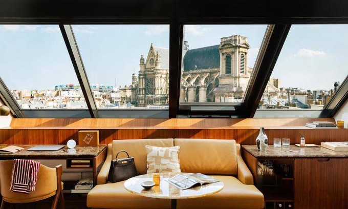 Paris City Center Hotel | 78 m² Hotel ∙ 127 guests