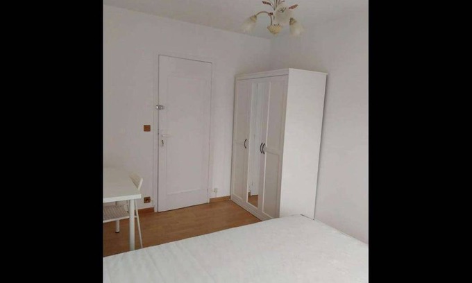 Rosny-sous-Bois Resort | 78 m² Private room ∙ 1 bedroom ∙ 1 guest