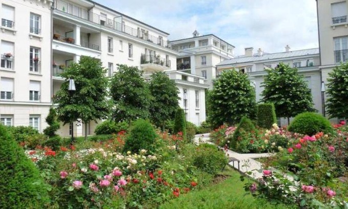 Chessy Apartment | 85 m² Apartment ∙ 3 bedrooms ∙ 13 guests