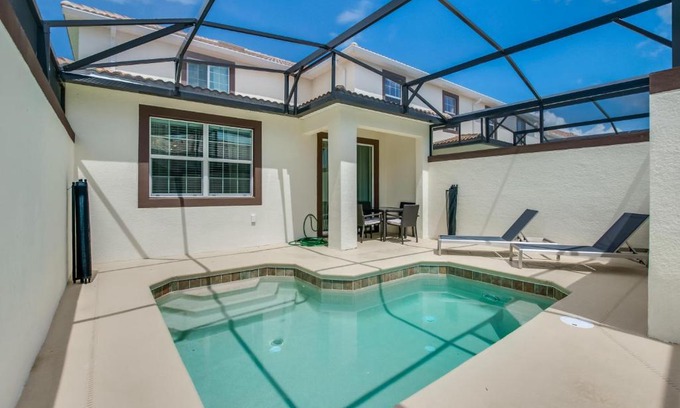 Davenport House | 8934 Stinger Drive