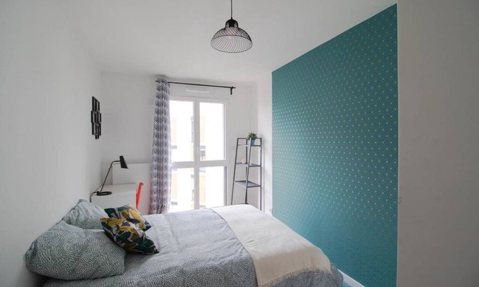 Clichy Resort | 91 m² Private room ∙ 1 bedroom ∙ 4 guests