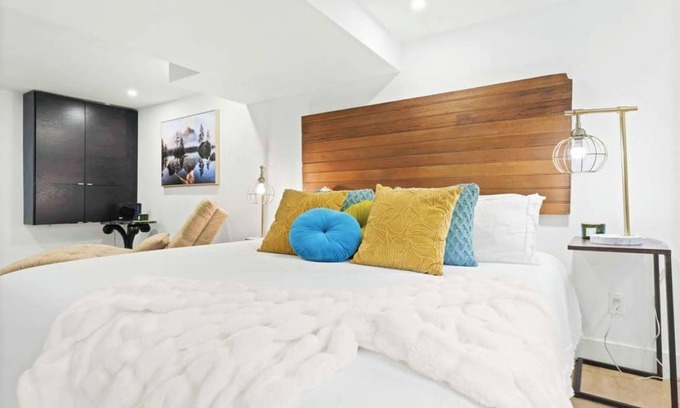 Burlington Apartment | Apartment ∙ 1 bedroom ∙ 2 guests