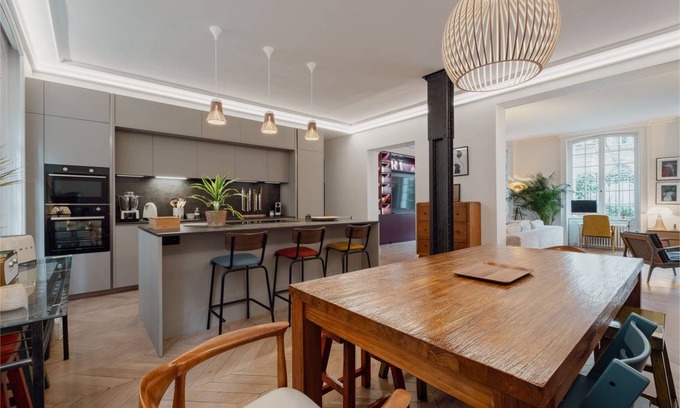 Porte-Dauphine Apartment | Apartment ∙ 5 bedrooms ∙ 9 guests