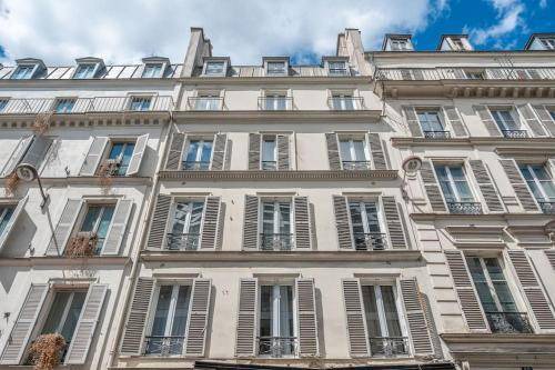 Faubourg-du-Roule Apartment | Apartment ∙ 1 bedroom ∙ 2 guests