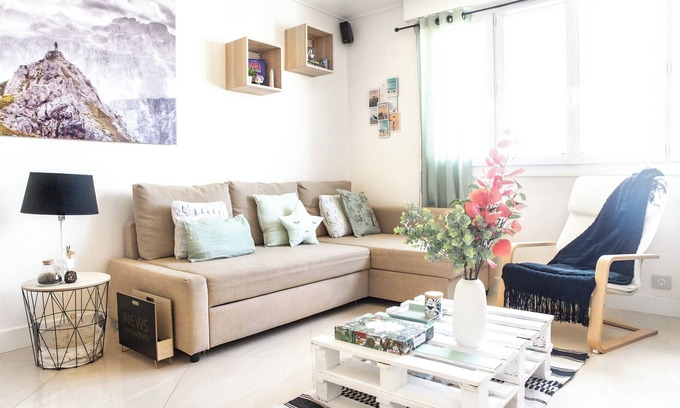 Saint-Lambert Apartment | Appartement Calme, Agréable et Bien Situé