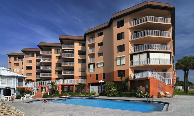 Indian Shores House | Beach Palms by Florida Lifestyle Vacation Rentals