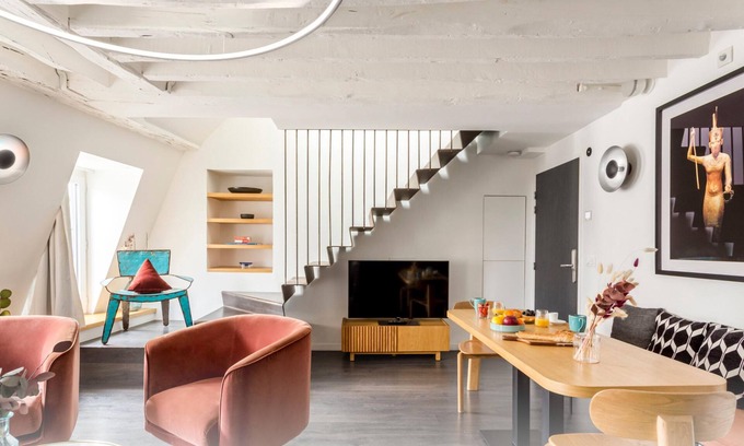 Quartier de la Porte-Saint-Denis Apartment | Beauquartier - Grands Boulevards